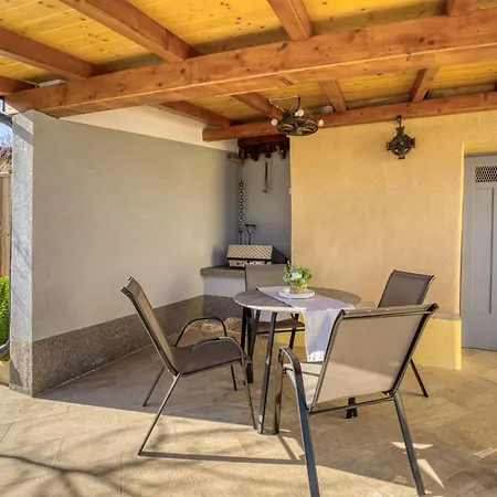Ema By Interhome